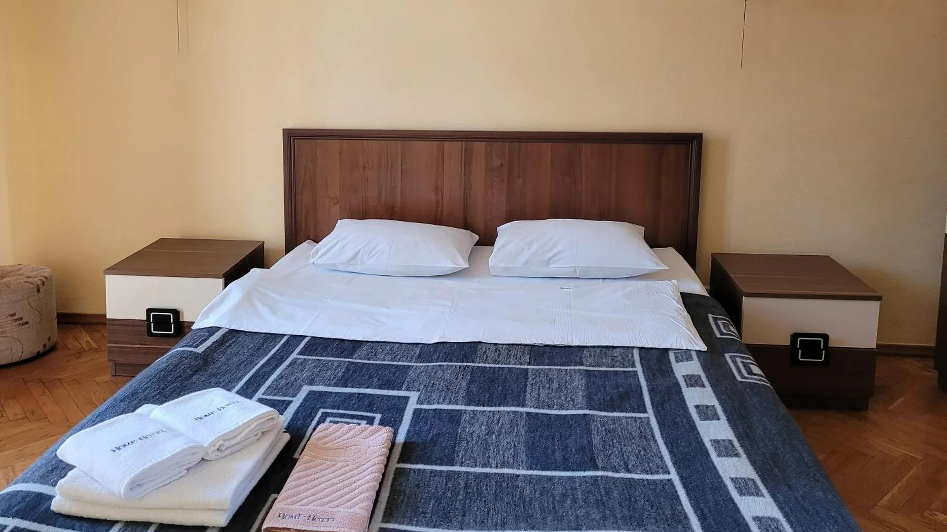 Home Hotel Apartments On Khreshchatyk Area Kiev 0*,