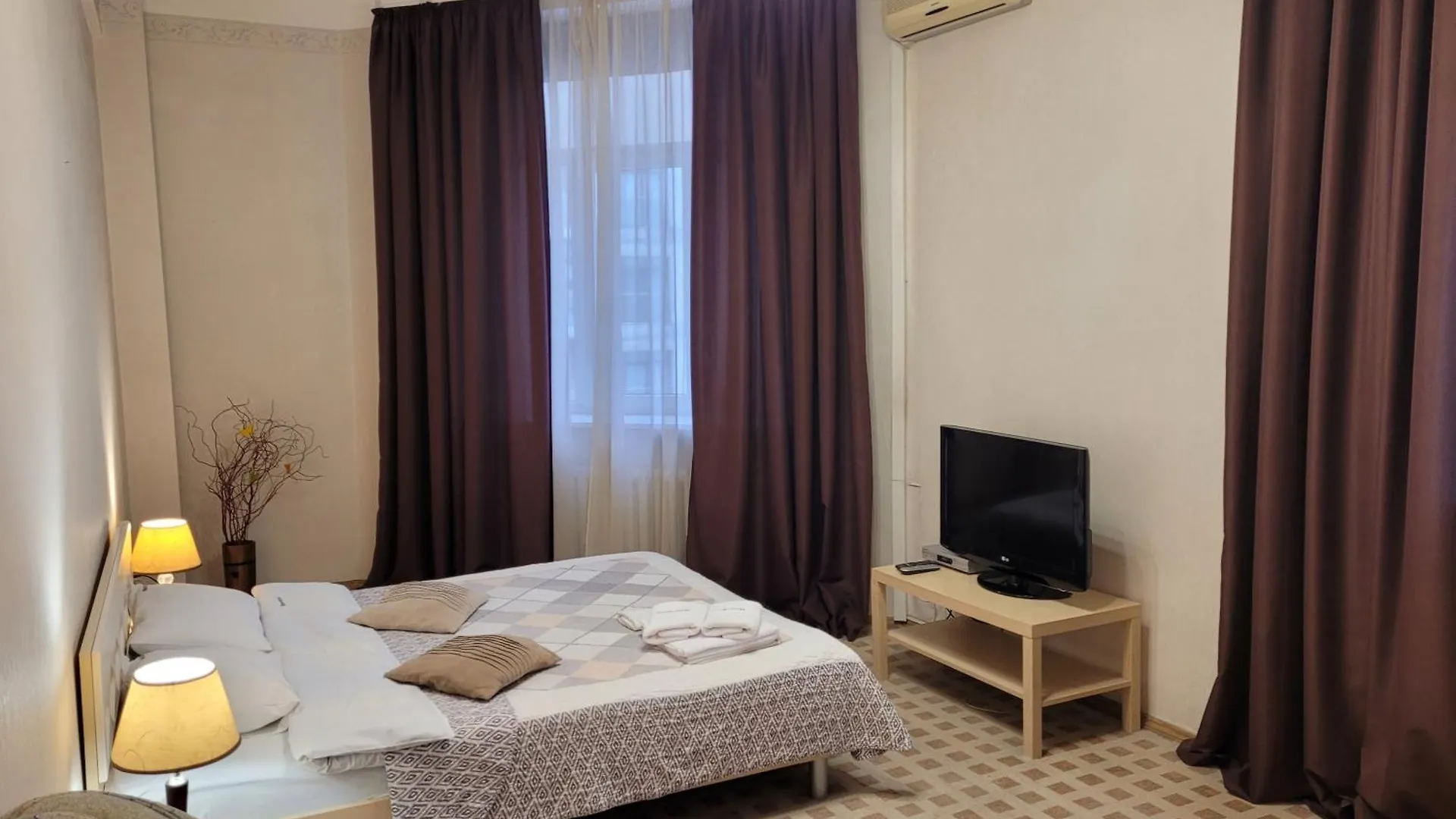 Home Hotel Apartments On Khreshchatyk Area Kiev