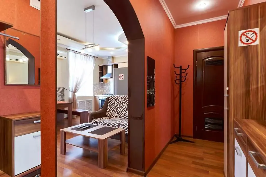 Home Hotel Apartments On Khreshchatyk Area Kiev Ukraine