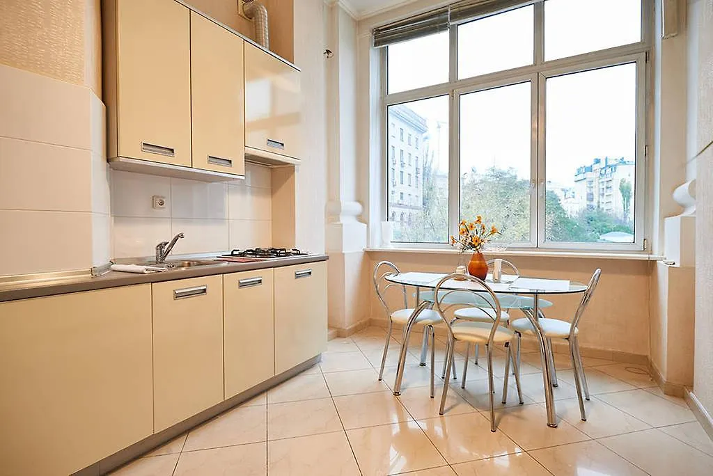 Home Hotel Apartments On Khreshchatyk Area Kiev 0*,  Ukraine