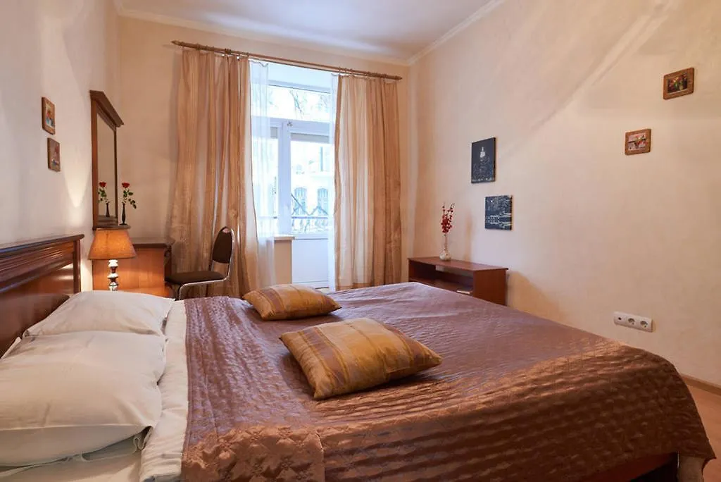 Home Hotel Apartments On Khreshchatyk Area Kiev